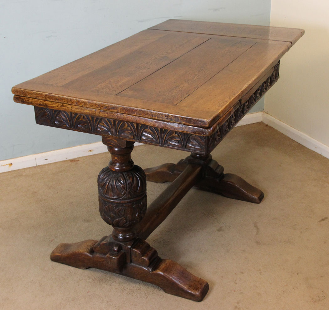 Antique Kitchen Draw Leaf Dining Table,
