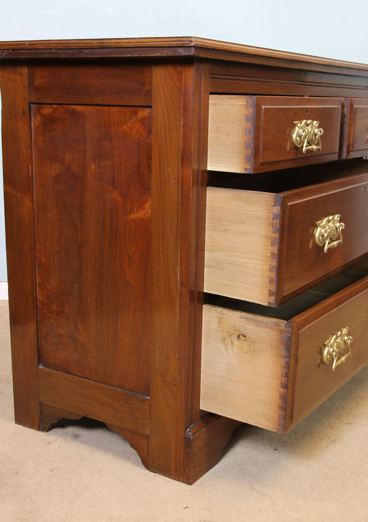 Antique Walnut Chest Drawers