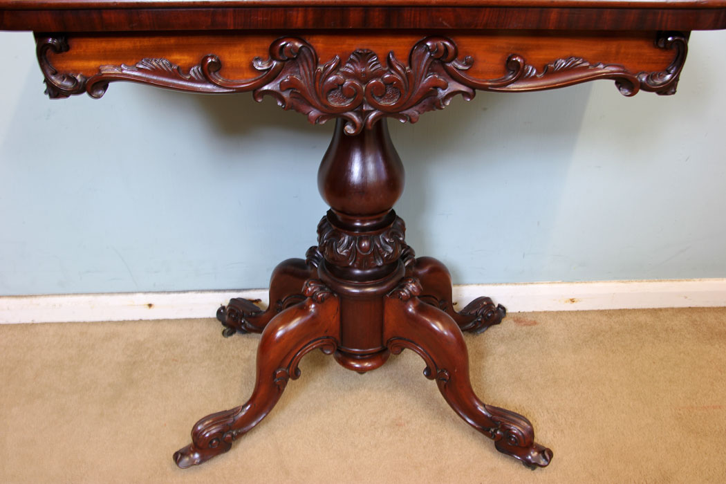 Victorian Mahogany Side Lamp Table,