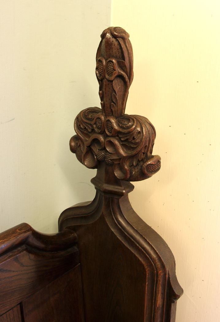 Antique Carved Oak Pew, Antique Carved Oak Settle Pew,