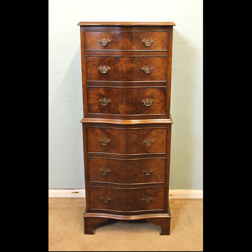 Antique Burr Walnut Chest Drawers, Antique Serpentine Front Burr Walnut Chest on Chest