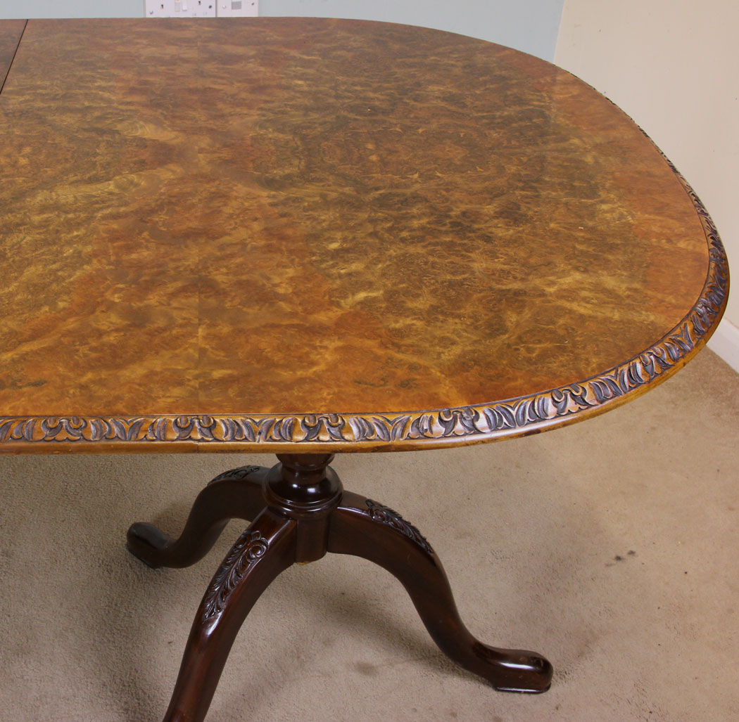 10982r9 Vintage Burr Walnut Extending Dining Table, Burr Walnut Twin Pedestal Dining Table