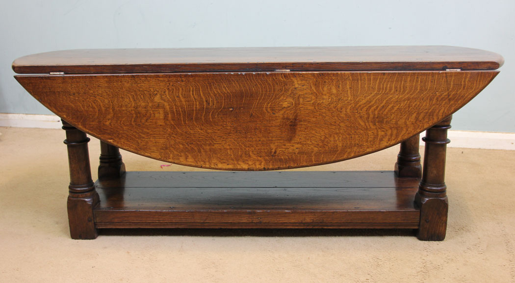 Antique Style Large Oak Coffee Table, Large Oak Drop Leaf Coffee Table.