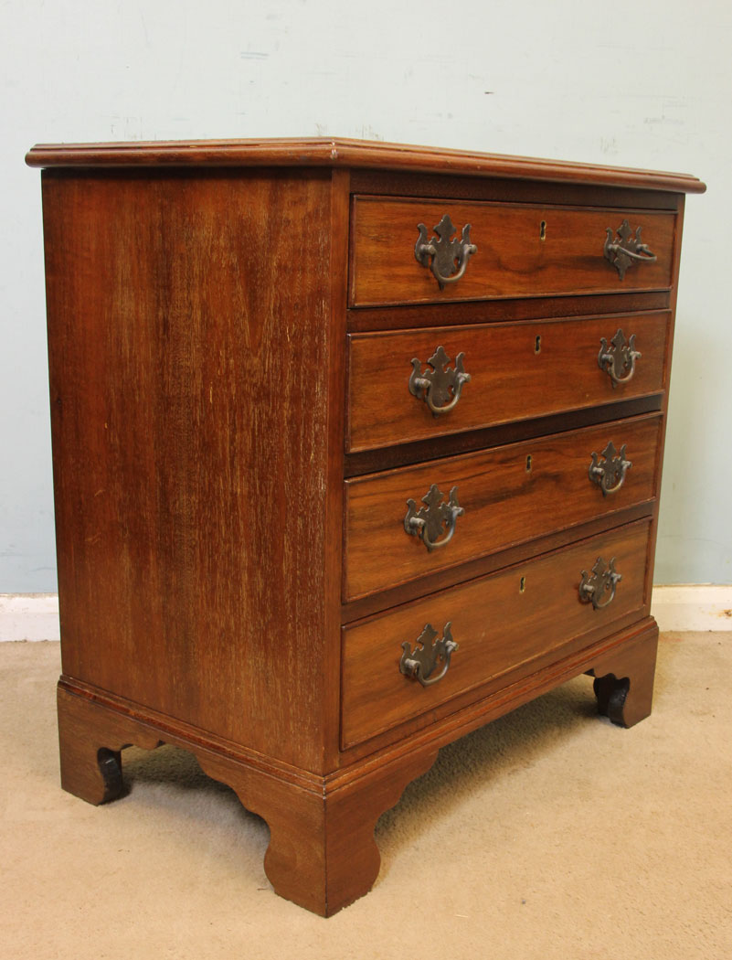 Small Walnut Chest of Drawers11216r4 Small Walnut Chest of Drawers
