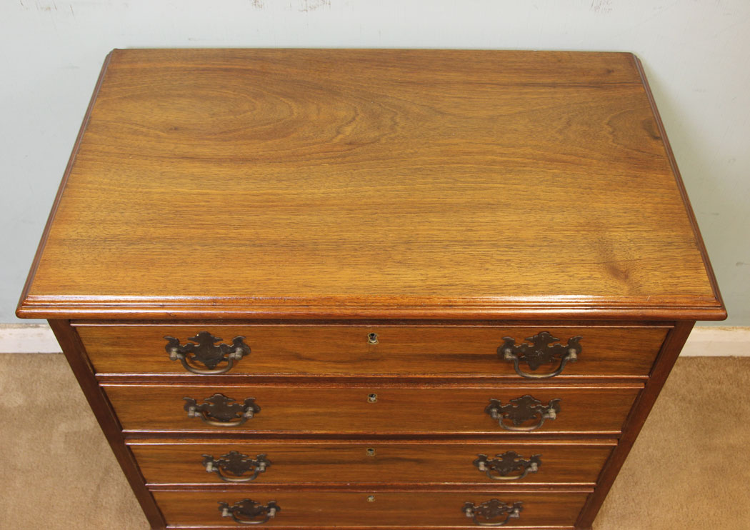 Small Walnut Chest of Drawers11216r6 Small Walnut Chest of Drawers