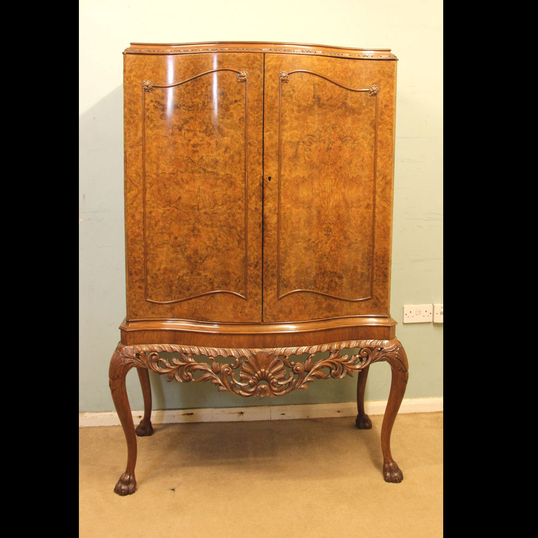 11267r01 Antique Burr Walnut Cocktail Drinks Cabinet, Antique Queen Anne Style Burr Walnut Cocktail Drinks Cabinet