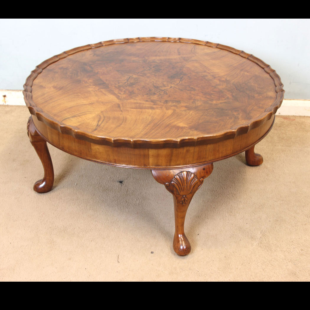 11307r01 Antique Burr Walnut Low Coffee Table, Antique Circular Burr Walnut Coffee Table