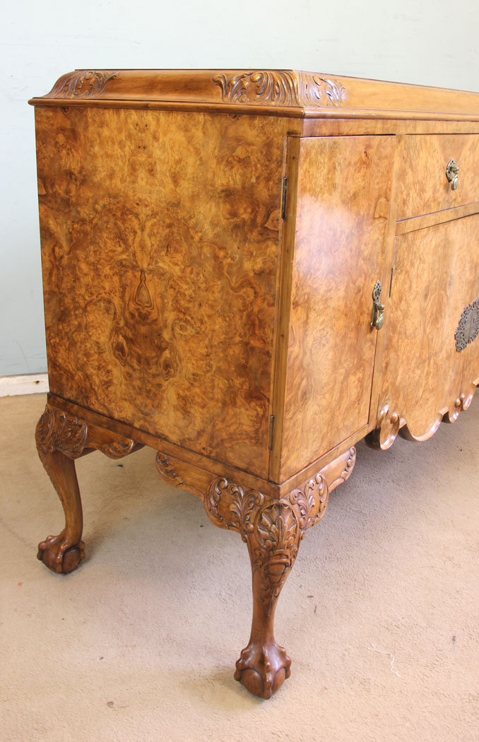 11364r6 Antique Walnut Sideboard Server, Antique Quality Burr Walnut Sideboard / Server