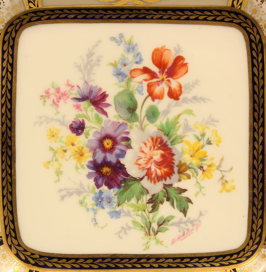 11404r6 Royal Paragon Queen Mary Decorative Dish, Royal Paragon Decorative Dish