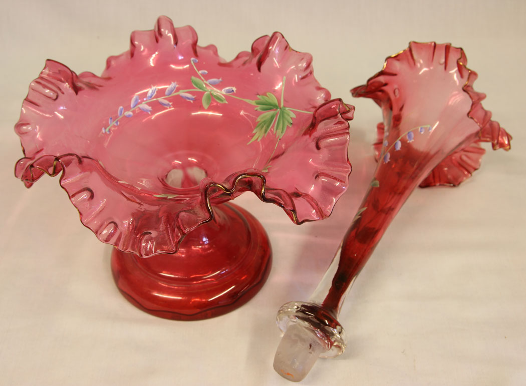 11470r8 Antique Victorian Cranberry Glass Epergne Centre Piece,