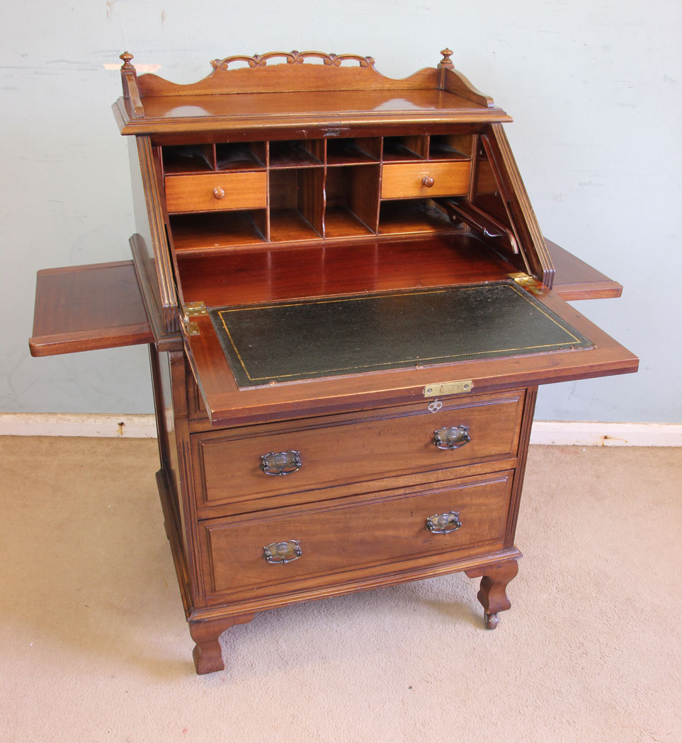 11555r5 Antique Small Mahogany Writing Bureau Desk,