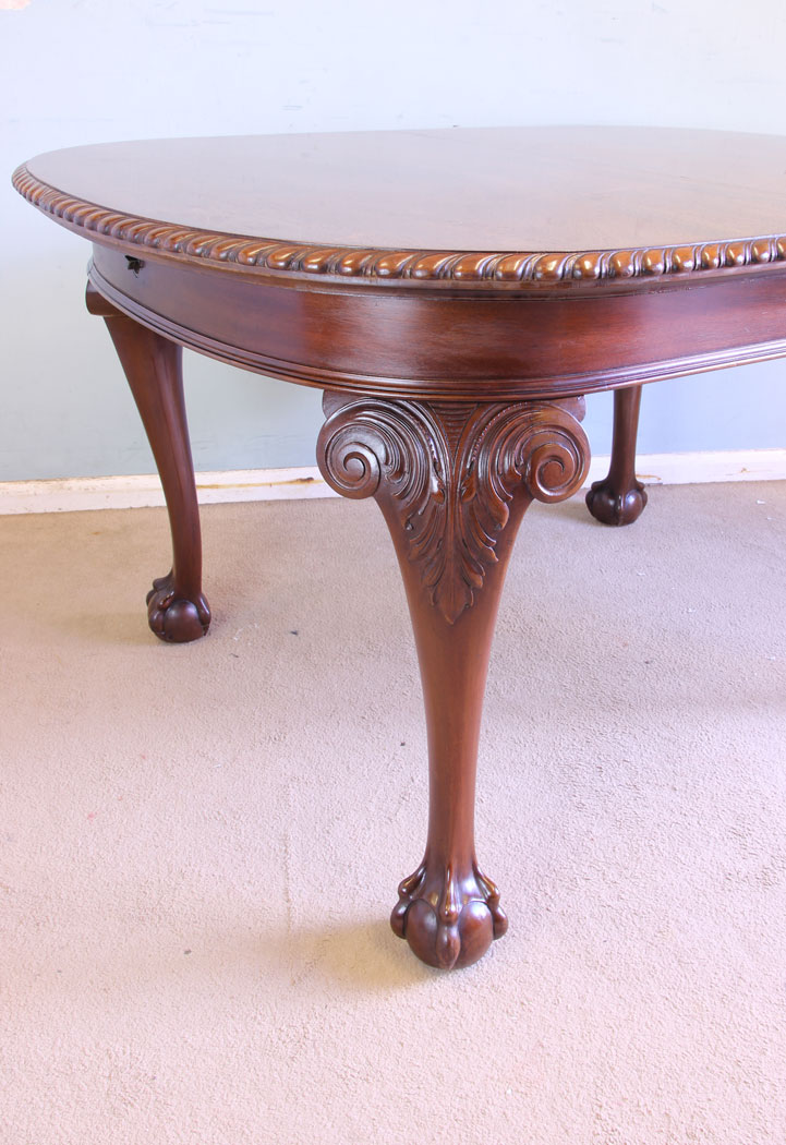 11618r8 Antique Mahogany Extending Dining Table,