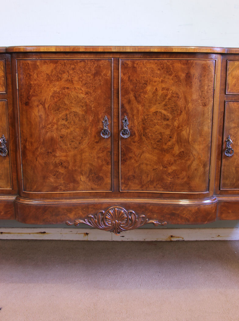 11619r11 Quality Antique Burr Walnut Sideboard,