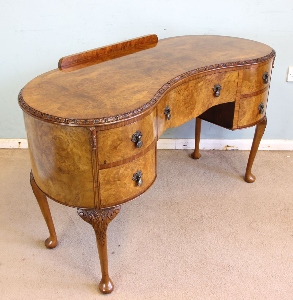 11621r3 Burr Walnut Writing Desk Dressing Table,