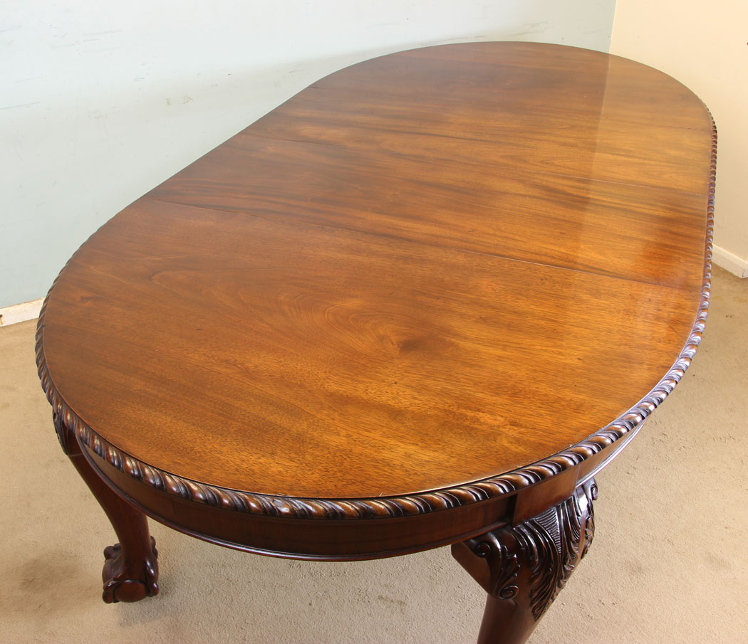 11649r7 Antique Mahogany Extending Table Eight to Ten Seater,