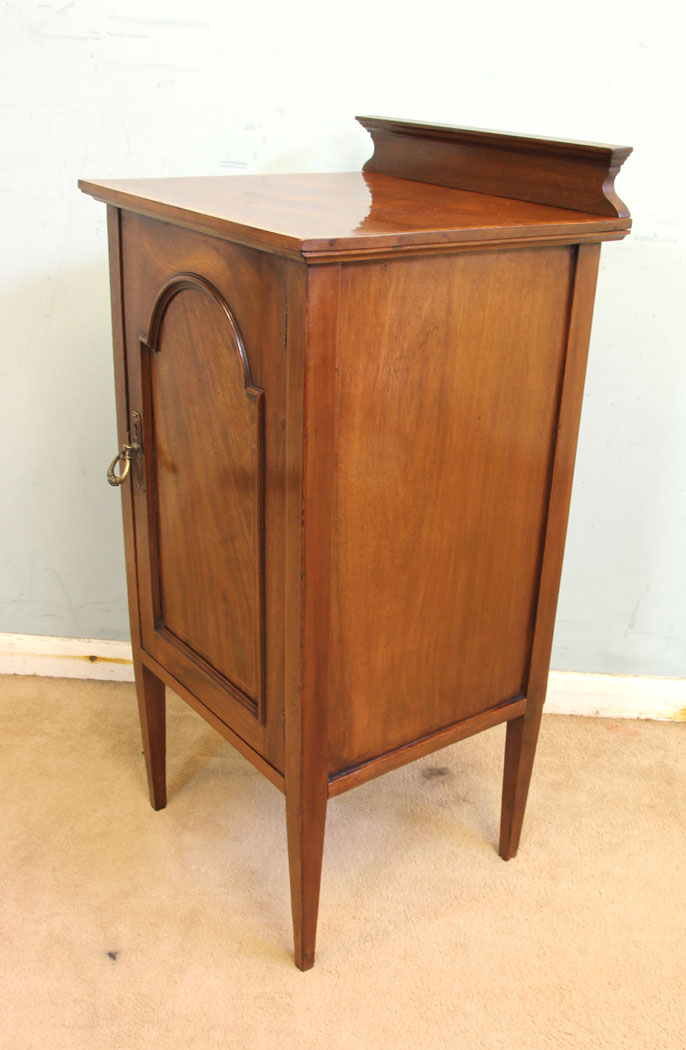 11668r3 Antique Edwardian Mahogany Inlaid Cabinet,