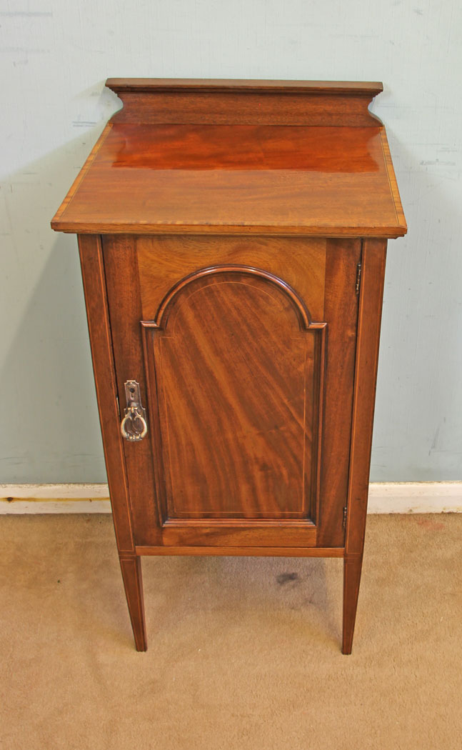 11668r6 Antique Edwardian Mahogany Inlaid Cabinet,