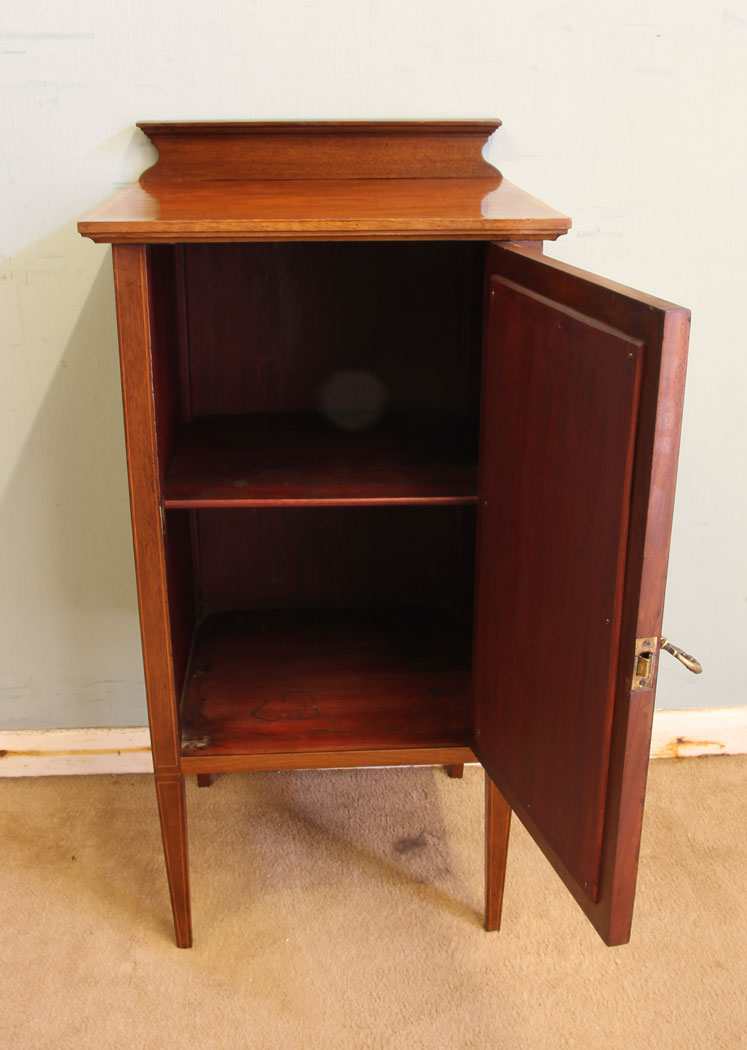 11668r9 Antique Edwardian Mahogany Inlaid Cabinet,