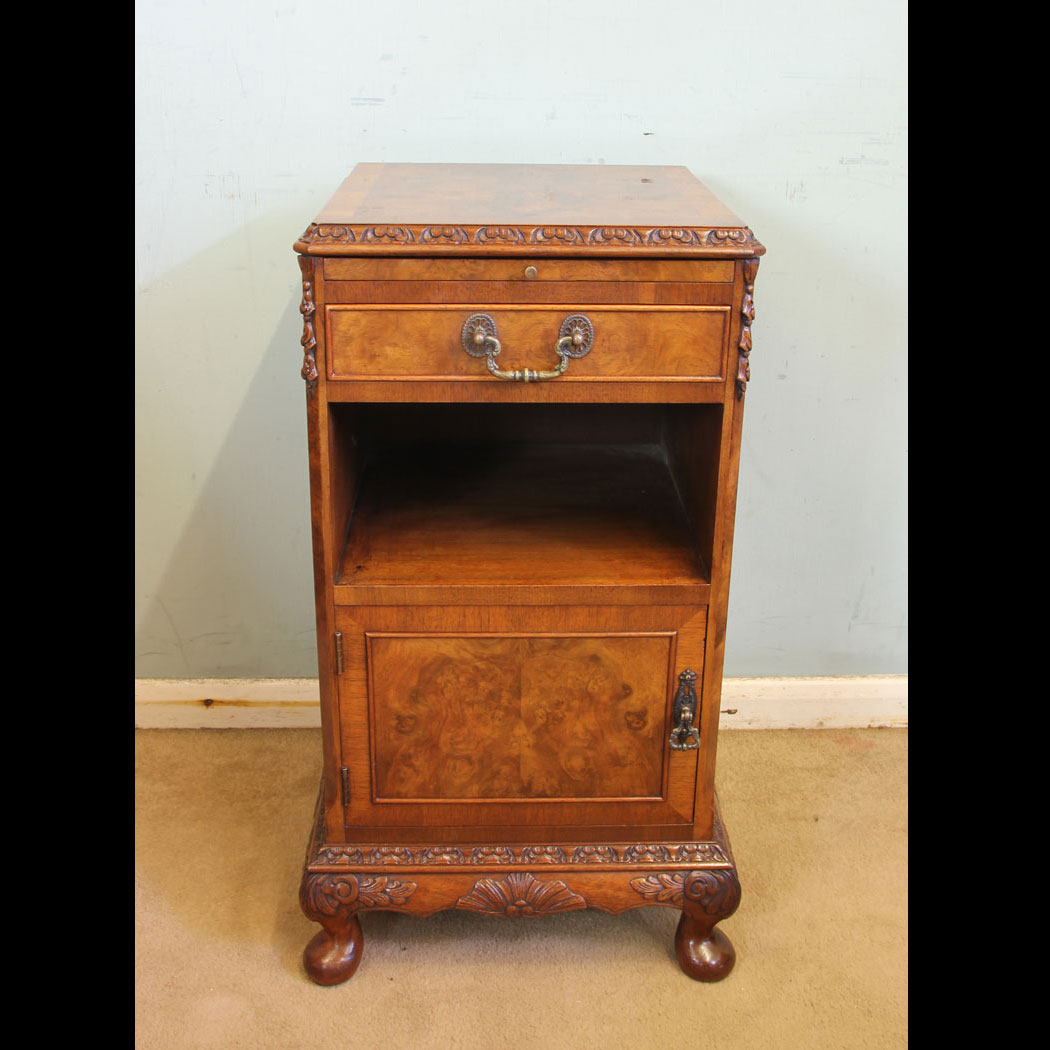 11675r01 Burr Walnut Bedside Cabinet, Burr Walnut Bedside Cabinet
