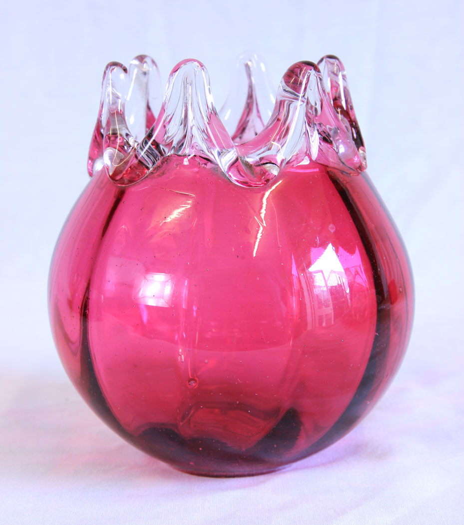 11722r4 Antique Victorian Cranberry Glass Vase,