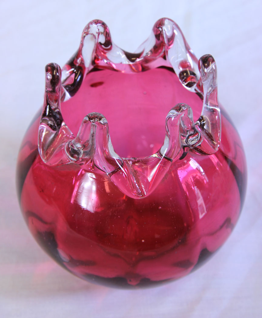 11722r6 Antique Victorian Cranberry Glass Vase,