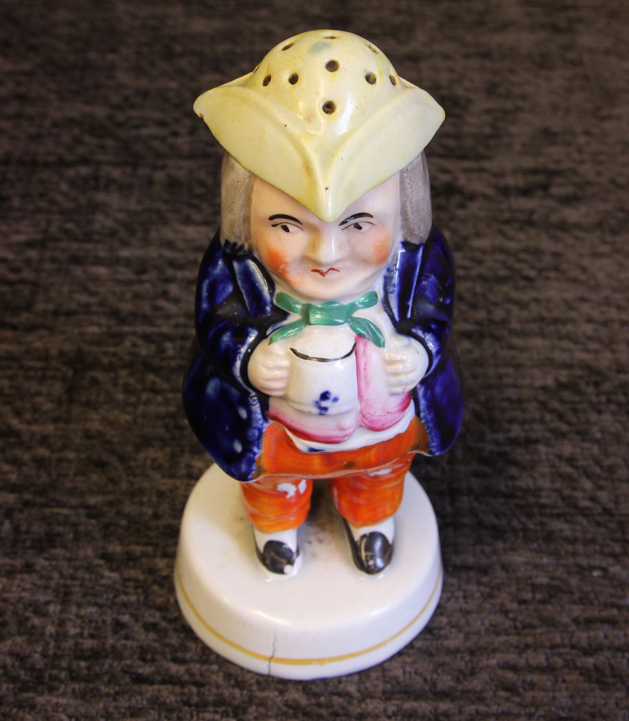 11794r6 Antique Toby Pepper Pot,