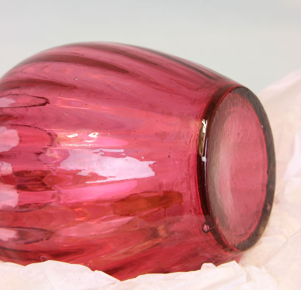 11810r6 Antique Victorian Cranberry Glass Jug,