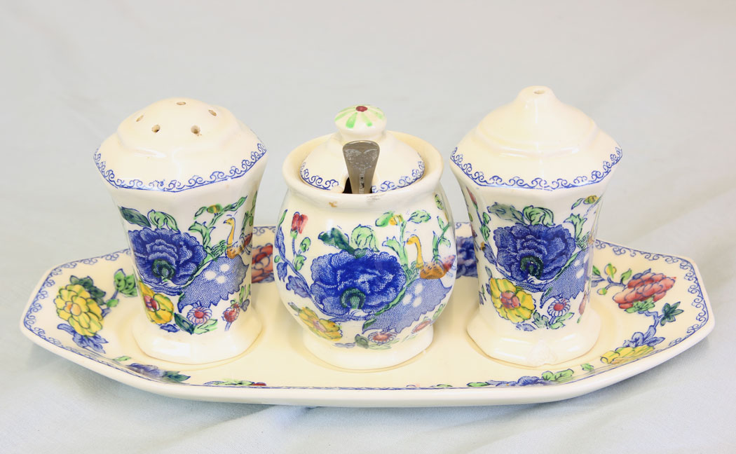 11817r3 Masons Ironstone Regency Cruet,
