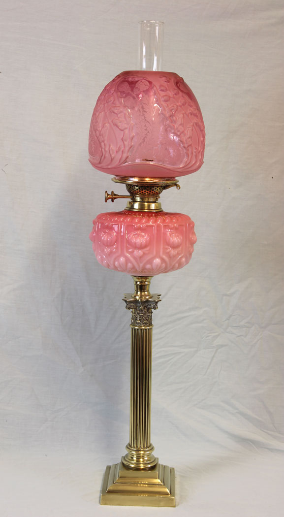 11846r1 Antique Pink Cranberry Glass Oil Lamp,