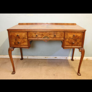 Quality Burr Walnut Side Table Writing Desk