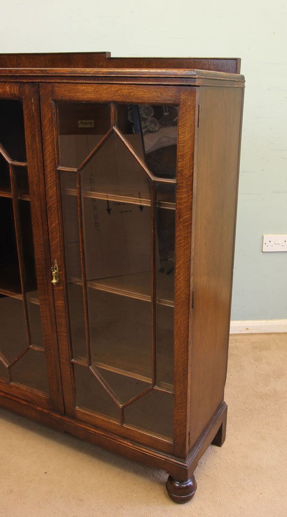 11878r3 Antique Oak Bookcase,