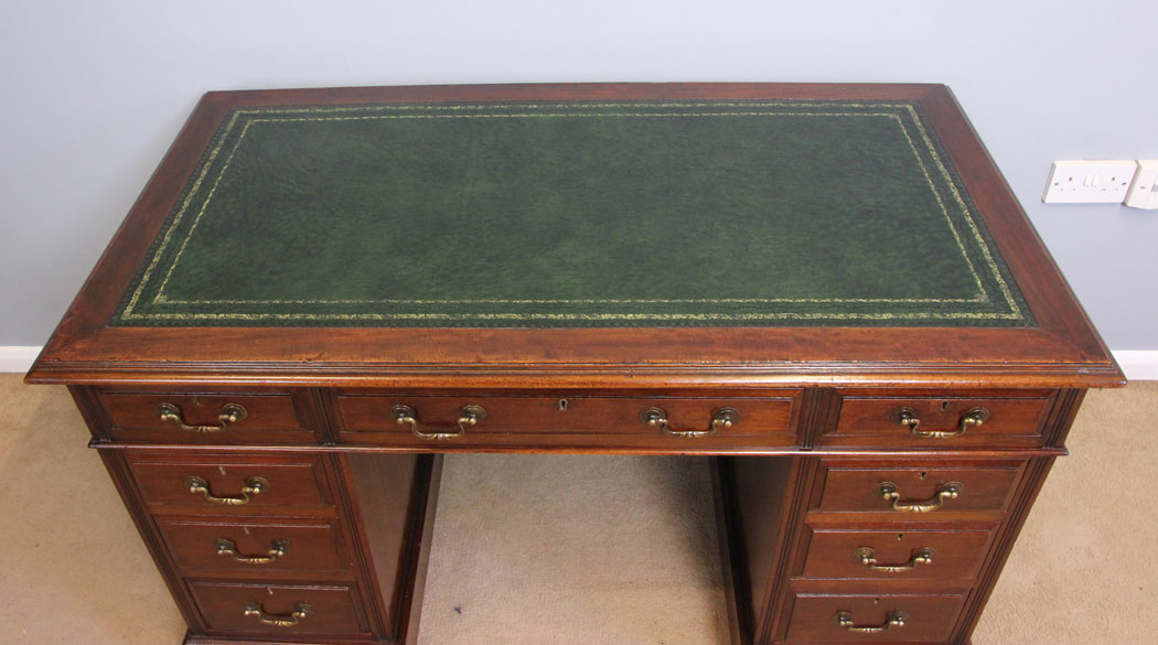 11909r6 Antique Mahogany Pedestal Writing Desk,