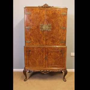 Queen Anne Style Burr Walnut Cocktail Drinks Cabinet