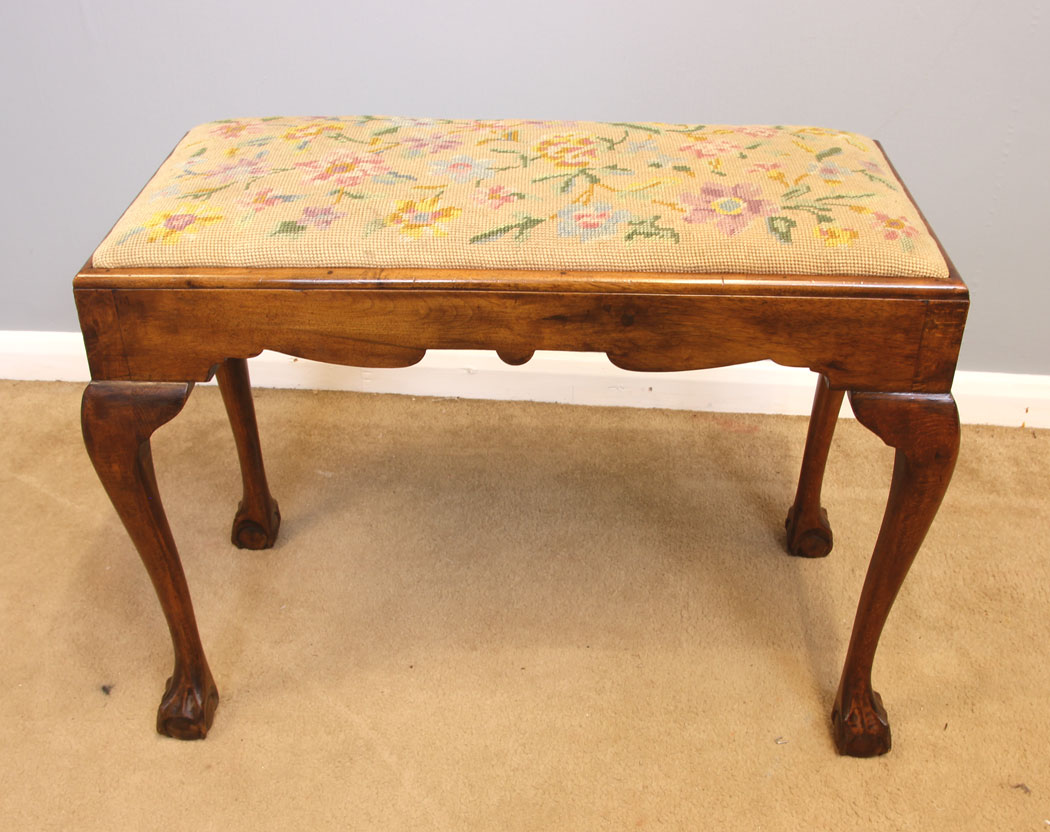 11937r2 Antique Walnut Stool Dressing Table Stool,