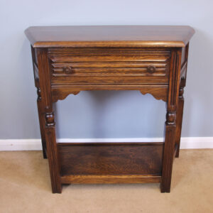 Oak Single Drawer Side Hall Lamp Table.