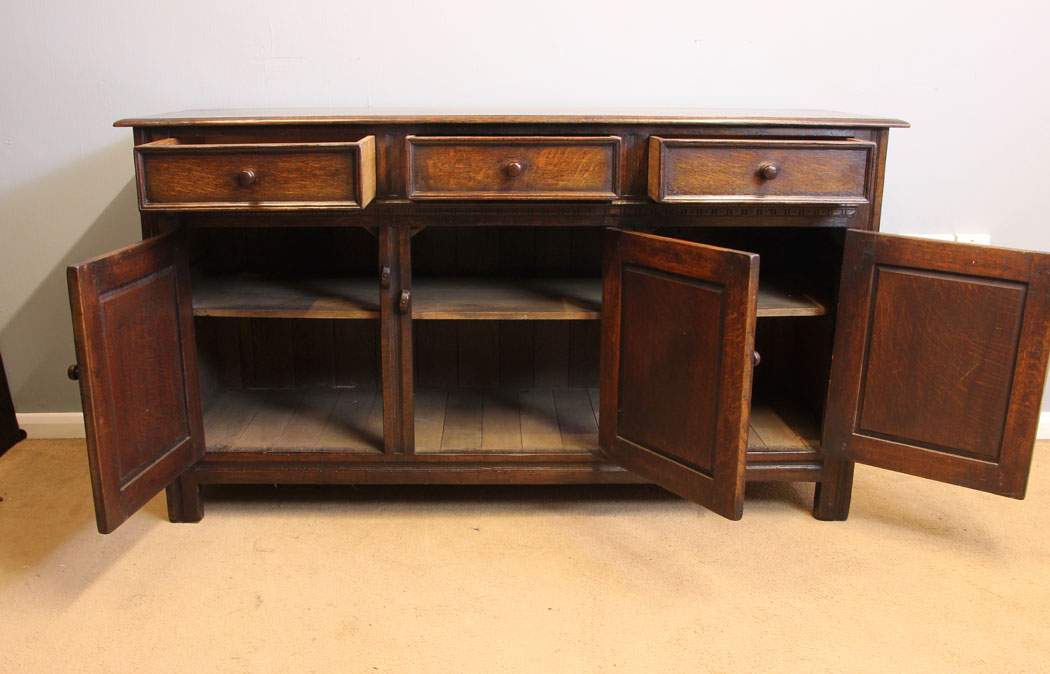 11976r12 Antique Oak Dresser Base,
