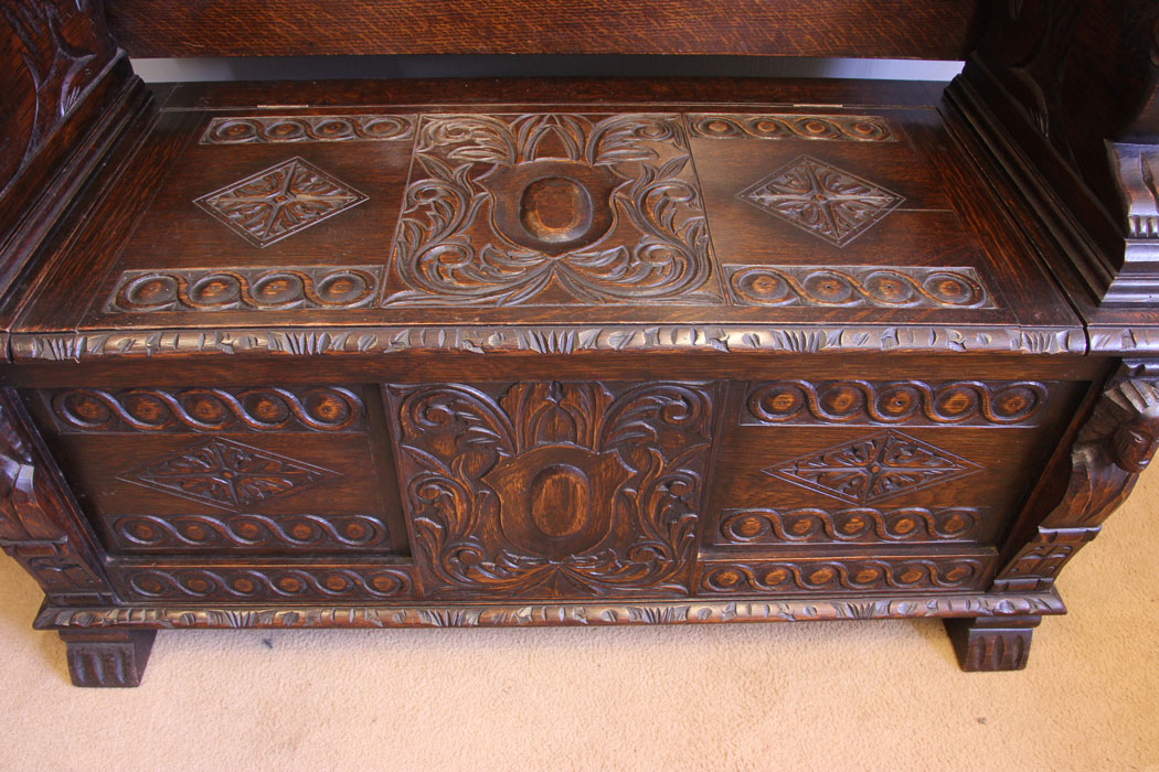 11981r11 Antique Oak Monks Bench,