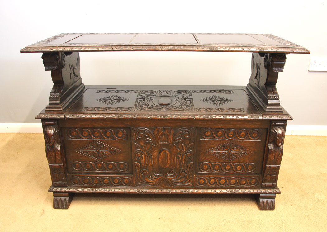11981r3 Antique Oak Monks Bench,