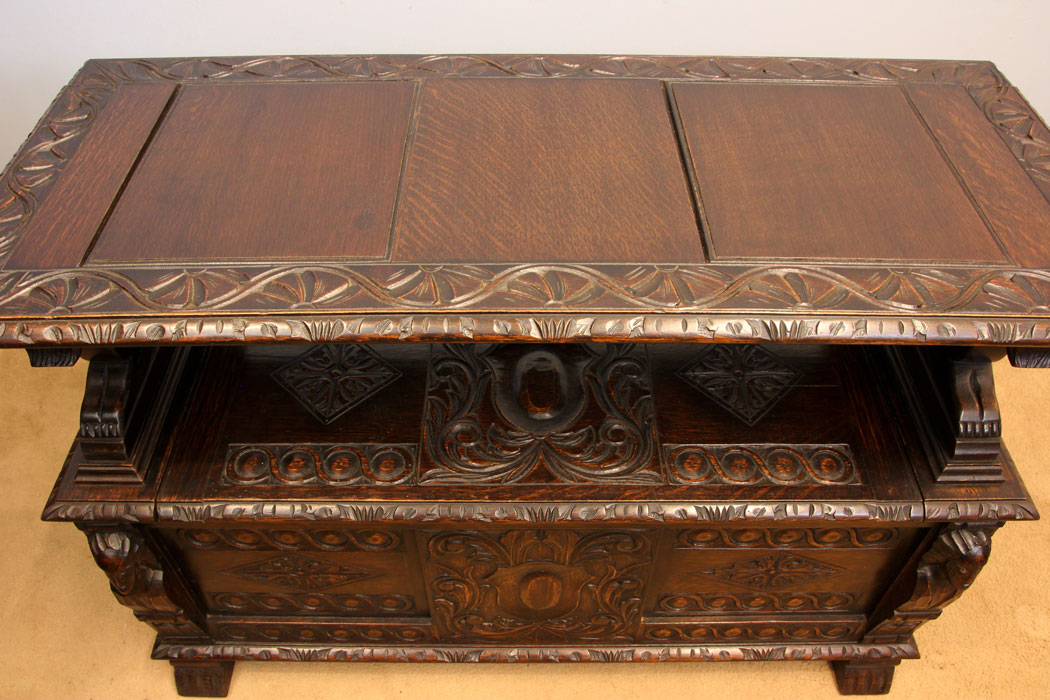 11981r7 Antique Oak Monks Bench,