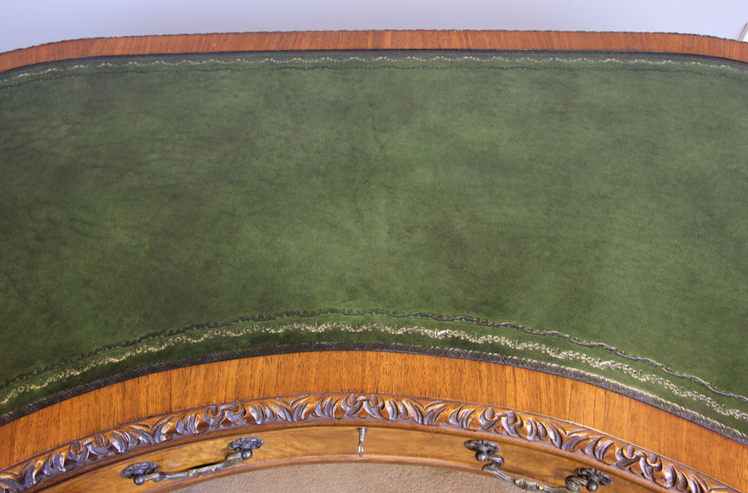 12026r8 Antique Kidney Shapped Burr Walnut Writing Desk,