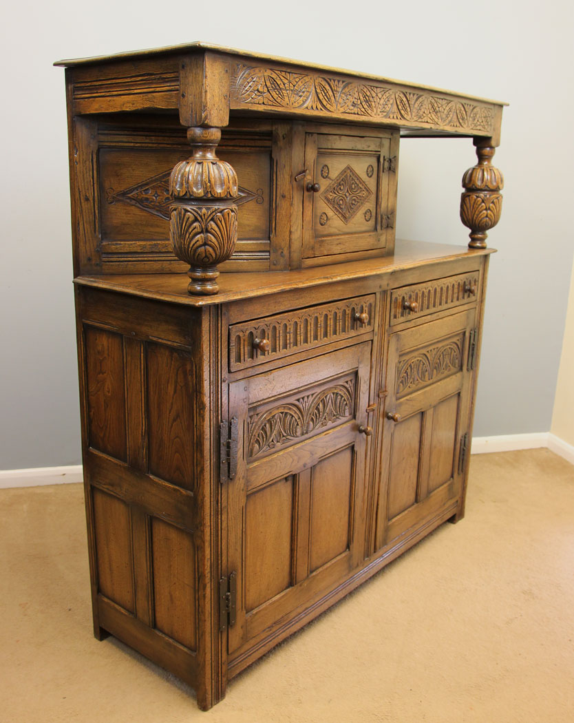 12090r13 Court Cupboard Sideboard Dresser,