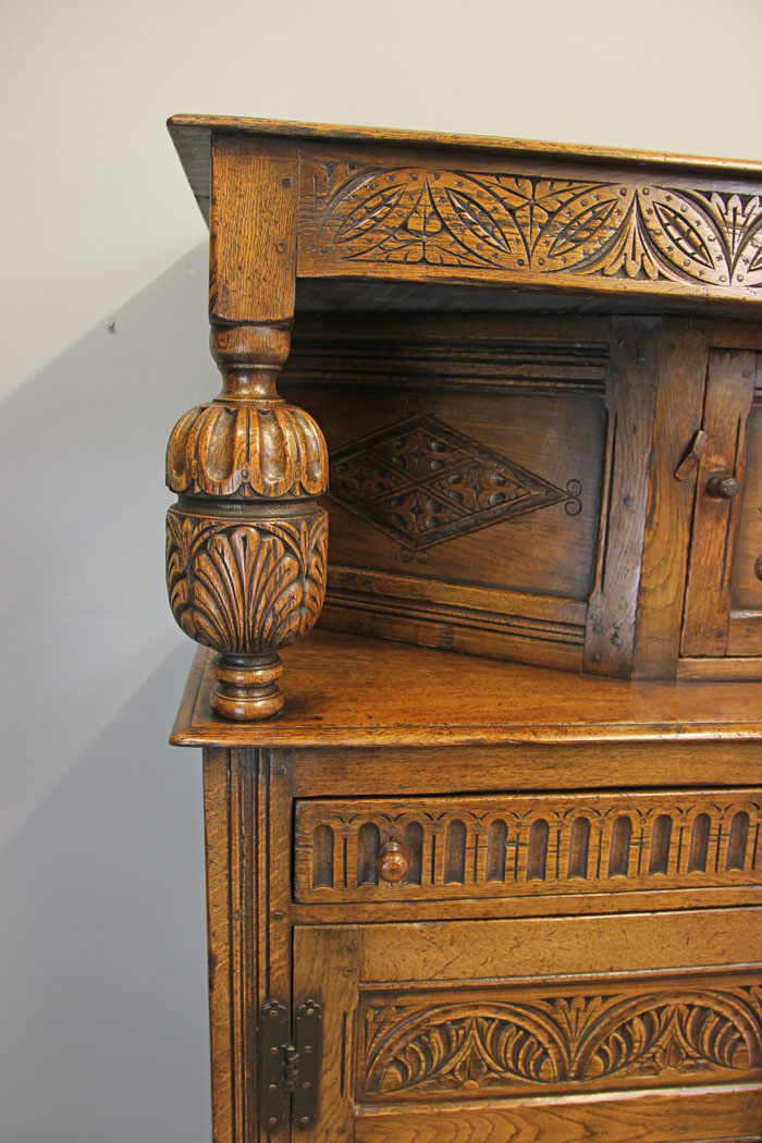 12090r3 Court Cupboard Sideboard Dresser,