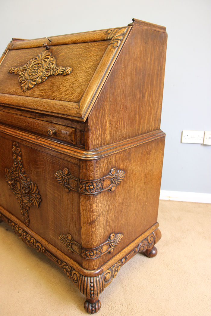 12097r3 Quality Antique Unusual Carved Oak Writing Bureau,