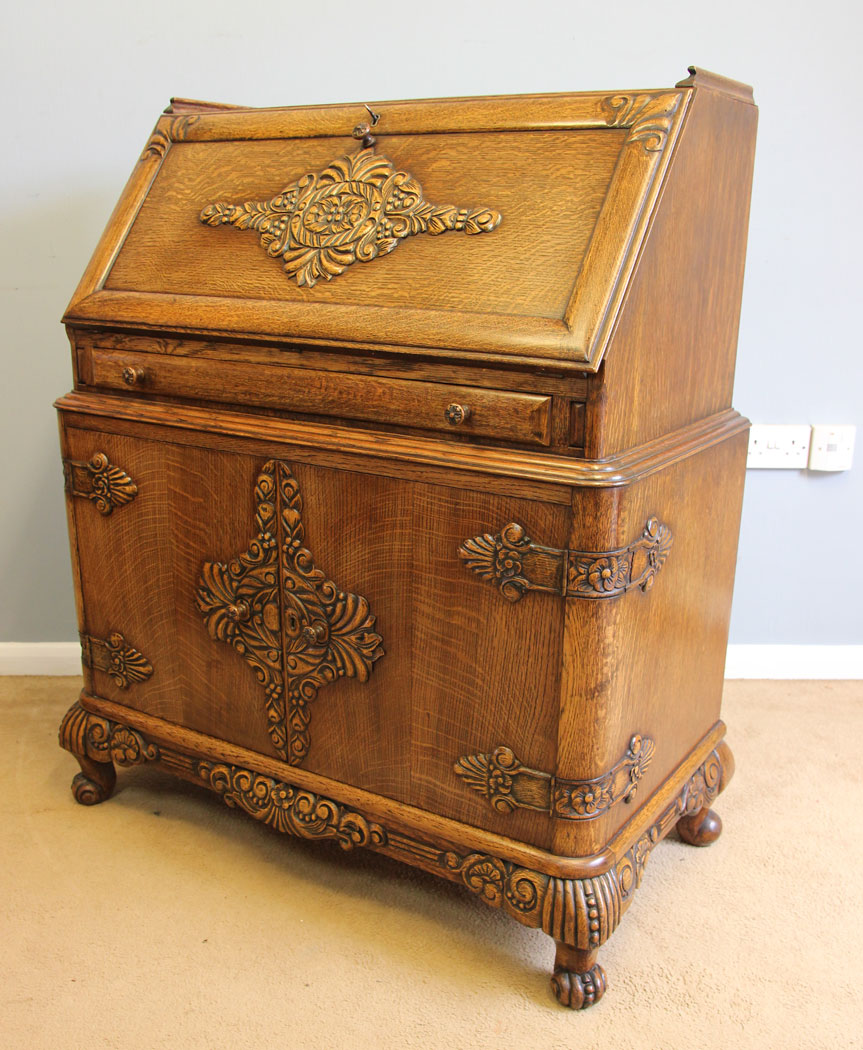 12097r4 Quality Antique Unusual Carved Oak Writing Bureau,