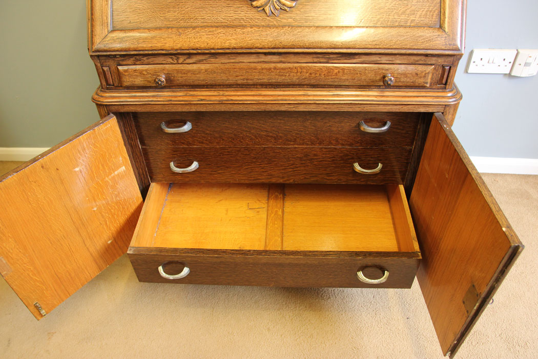 12097r9 Quality Antique Unusual Carved Oak Desk Writing Bureau,