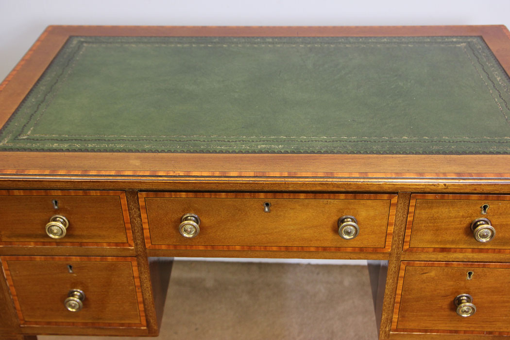 12127r8 Antique Edwardian Mahogany Inlaid Writing Desk,