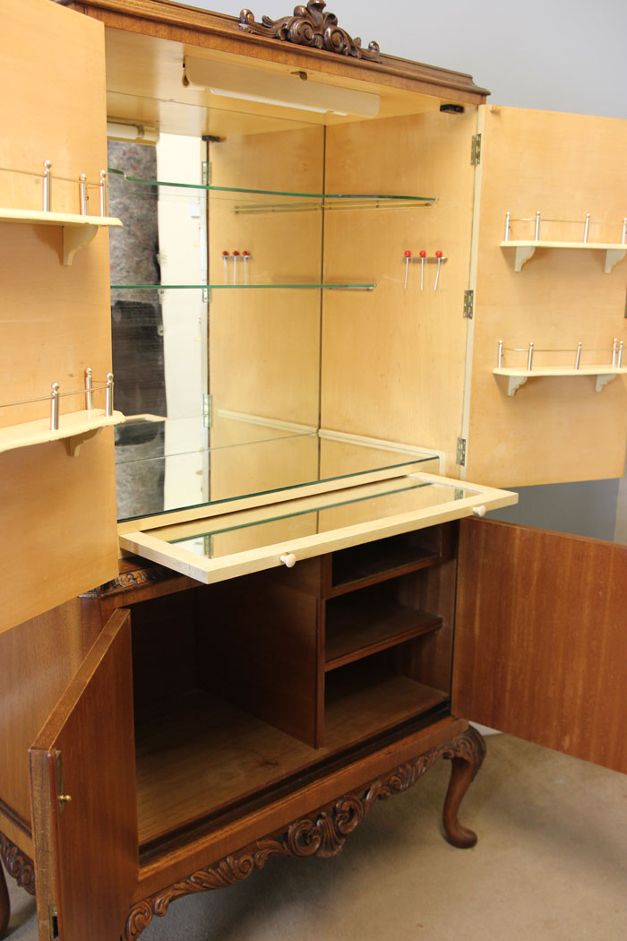 12140r7 Antique Burr Walnut Cocktail Drinks Cabinet,