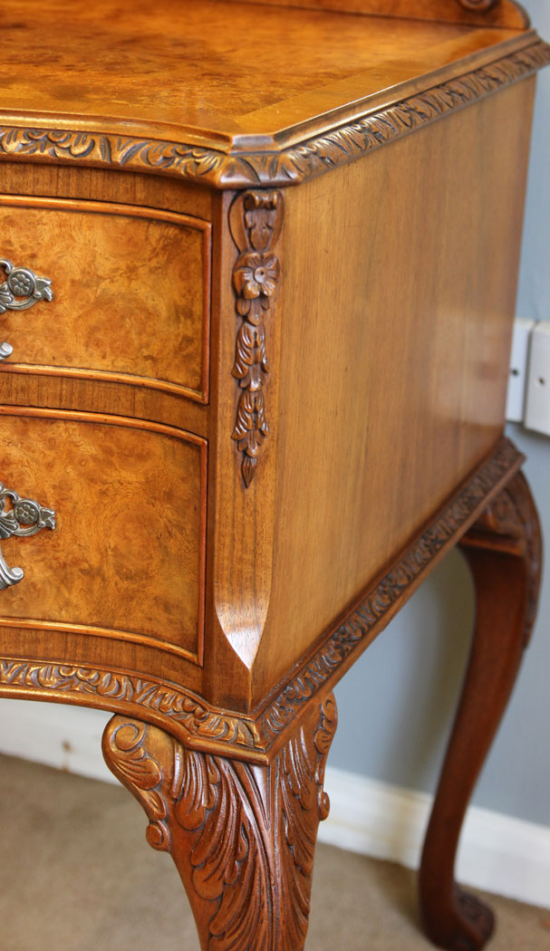 12157r12 Quality Burr Walnut Dressing Table,