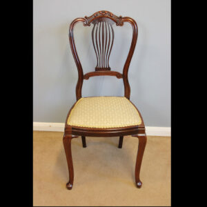 Antique Mahogany Bedroom Single Side Chair.