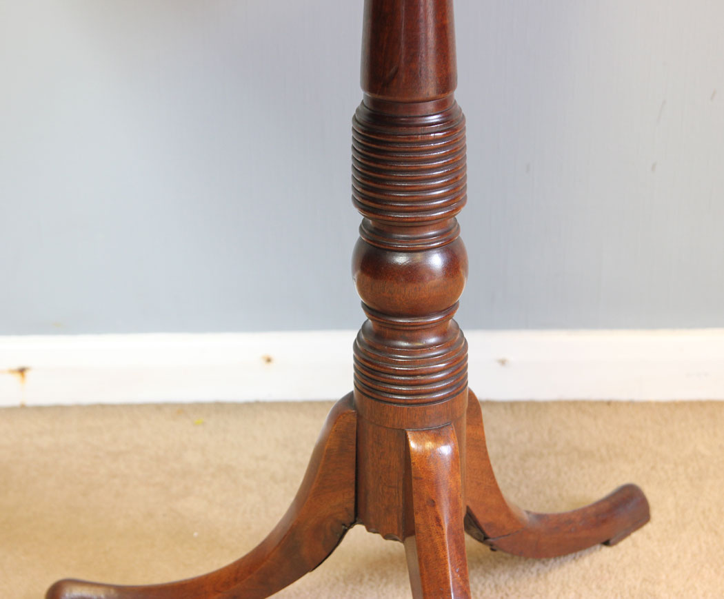 12229r6 Georgian Mahogany Tripod Occasional Table,